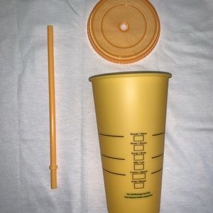 STARBUCKS COLOR CHANGING CUP GOLD